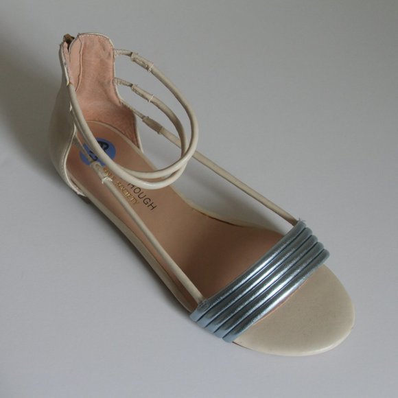 Julianne Hough for Sole Society "Olexa" Sandals- Size 6.5M - Tan Silver - Picture 4 of 6